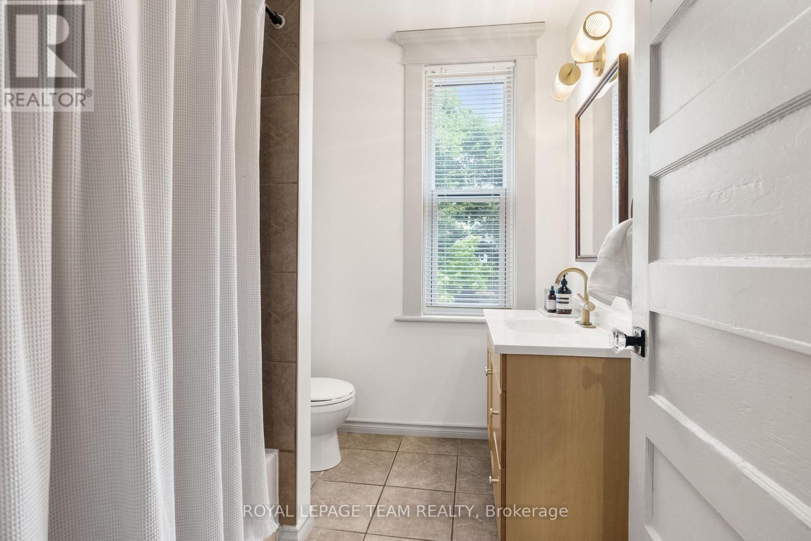 219 James Street E, Brockville, Ontario  K6V 1L7 - Photo 12 - X12567608