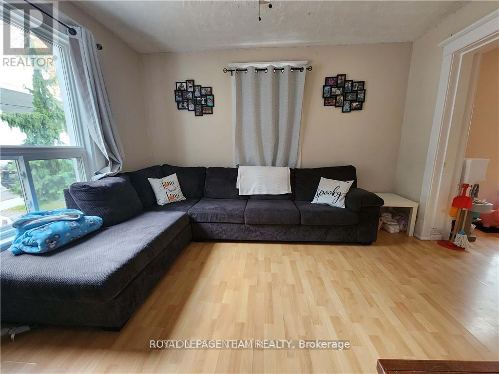 219 James Street E, Brockville, Ontario  K6V 1L7 - Photo 4 - X12567608