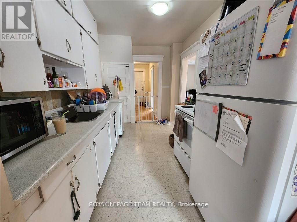 219 James Street E, Brockville, Ontario  K6V 1L7 - Photo 6 - X12567608