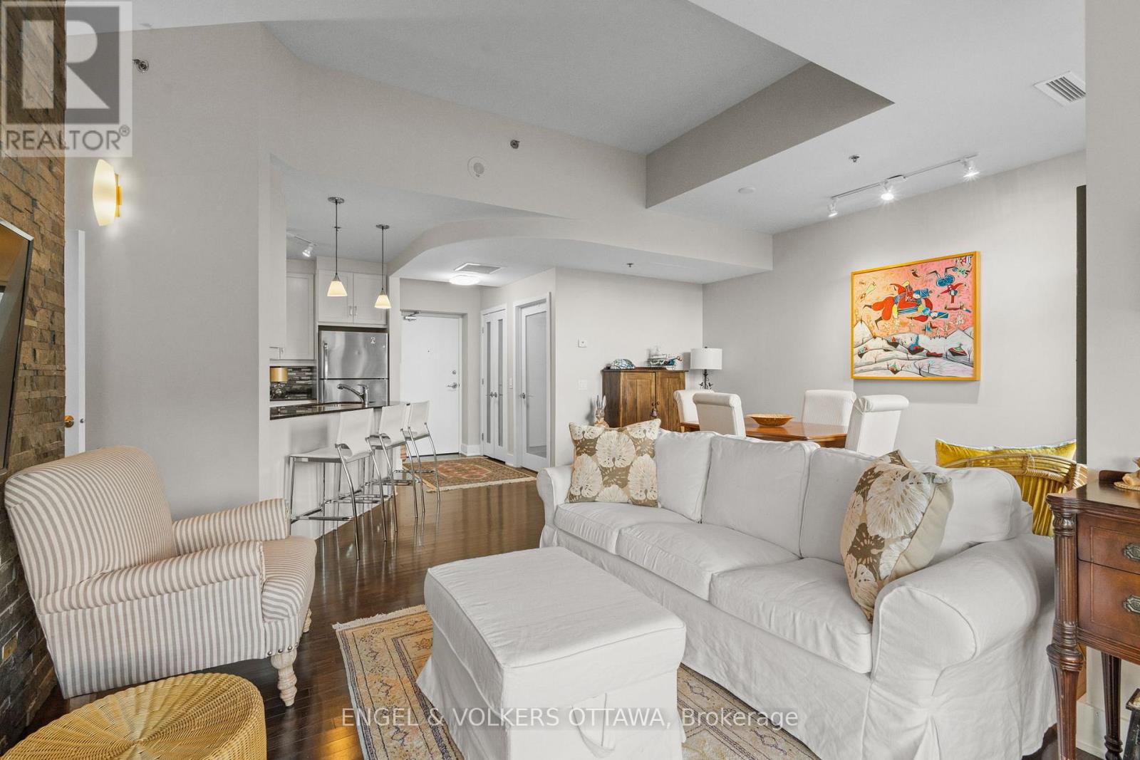 102 - 75 Cleary Avenue, Ottawa, Ontario  K2A 1R8 - Photo 10 - X12567632