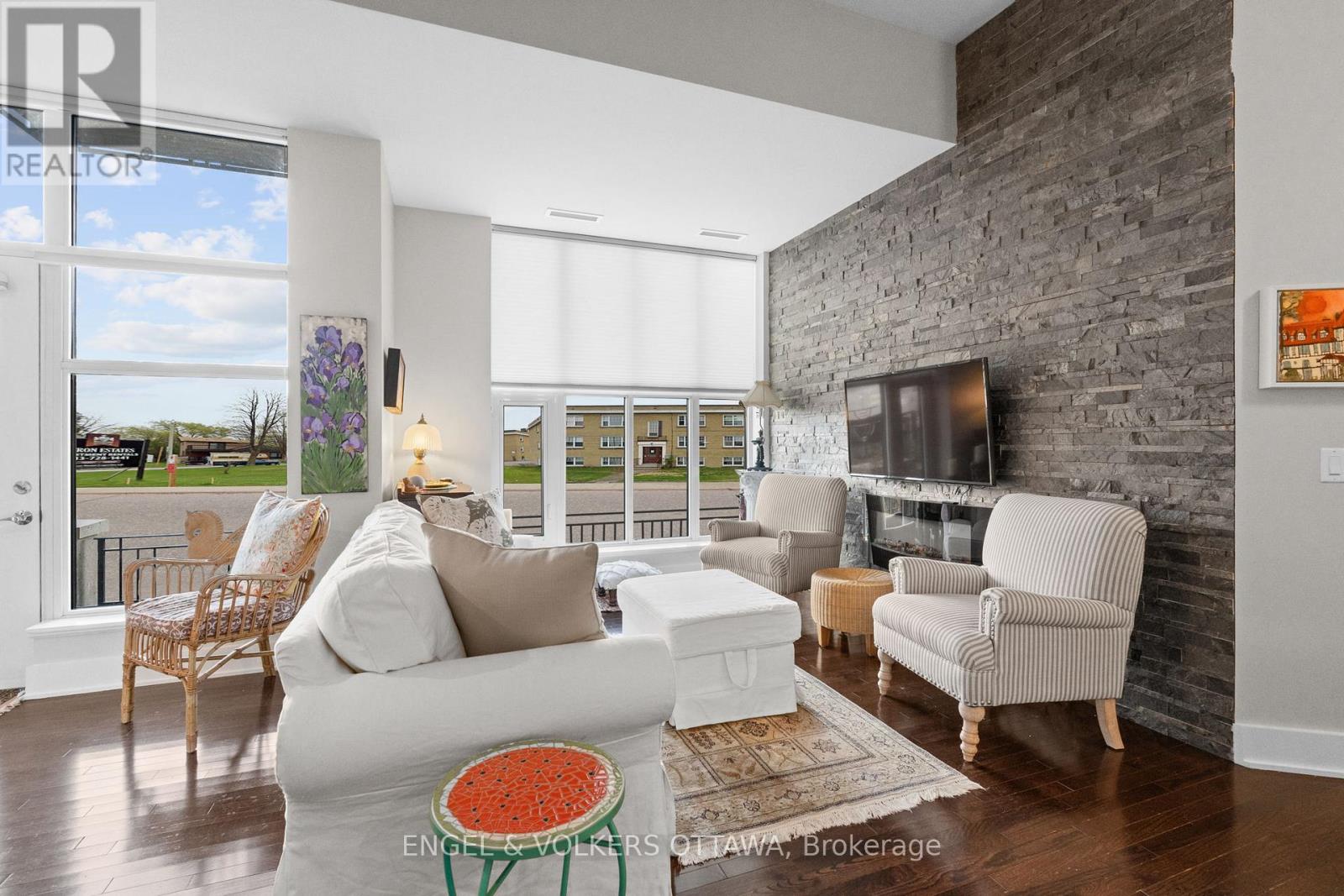 102 - 75 Cleary Avenue, Ottawa, Ontario  K2A 1R8 - Photo 13 - X12567632