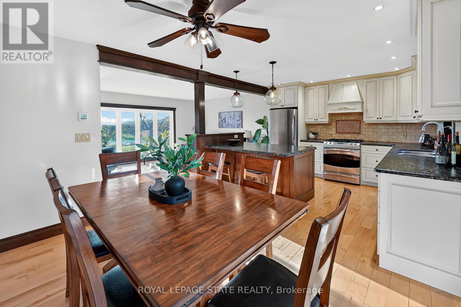 152 Ridge Road W, Grimsby, Ontario  L3M 4E7 - Photo 23 - X12567348