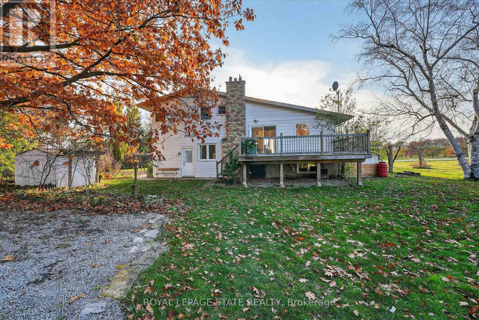 152 Ridge Road W, Grimsby, Ontario  L3M 4E7 - Photo 39 - X12567348