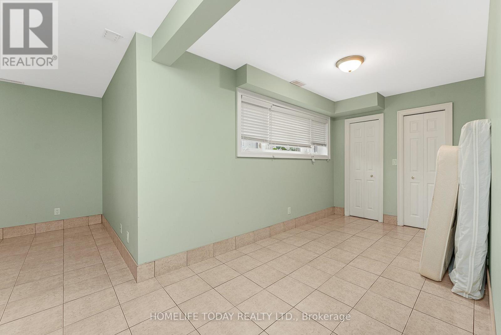 9617 Manitou Crescent, Windsor, Ontario  N8P 1H9 - Photo 33 - X12567400