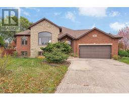 9617 MANITOU CRESCENT, Windsor, Ontario