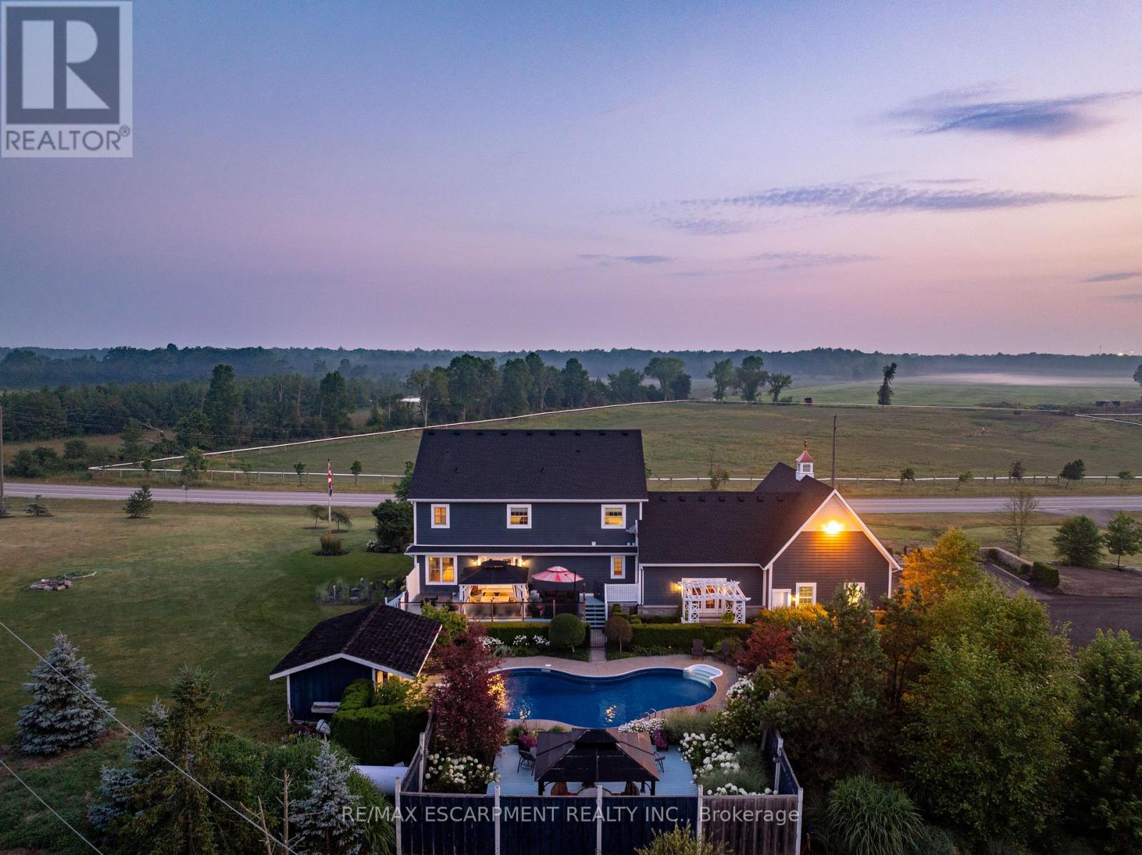 7804 Schisler Road, Niagara Falls, Ontario  L3B 5N4 - Photo 2 - X12567458