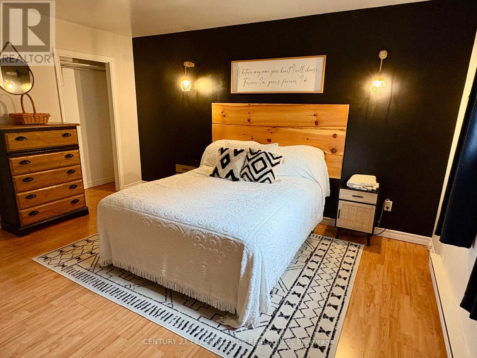 50 Parkwood Drive, Hare Bay, Ontario  A0G 2P0 - Photo 12 - X12567462