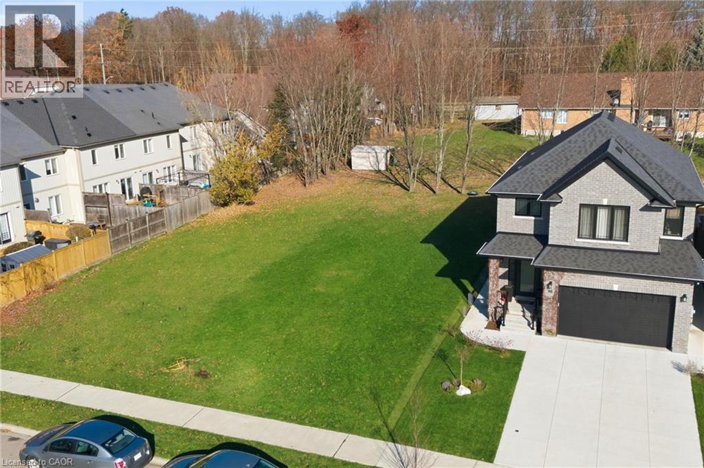 92 Gowland Drive, Binbrook, Ontario  L0R 1C0 - Photo 4 - 40789737