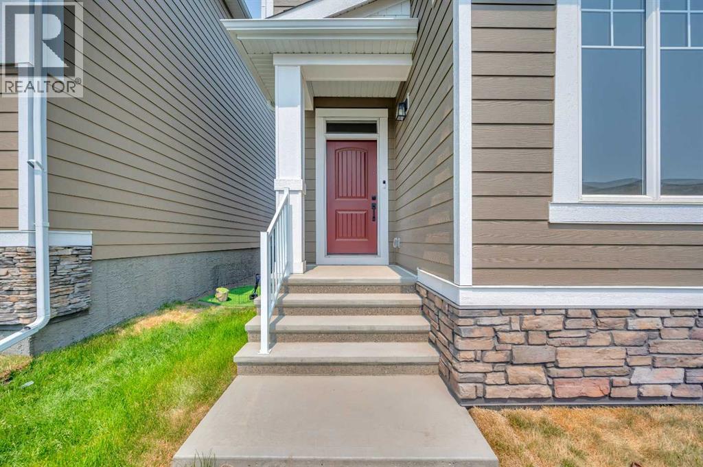 32 Rowmont Common Nw, Calgary, Alberta  T3L 0L3 - Photo 4 - A2233479