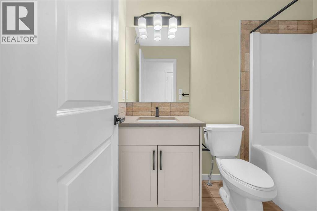 32 Rowmont Common Nw, Calgary, Alberta  T3L 0L3 - Photo 31 - A2233479