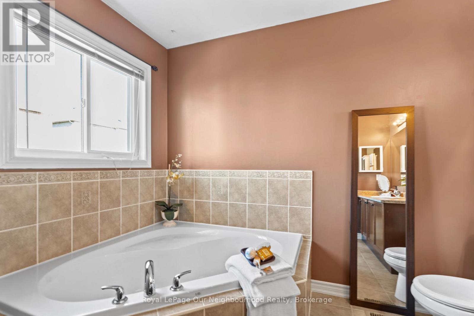 95 Laprade Square, Clarington, Ontario  L1C 3Y6 - Photo 19 - E12567504