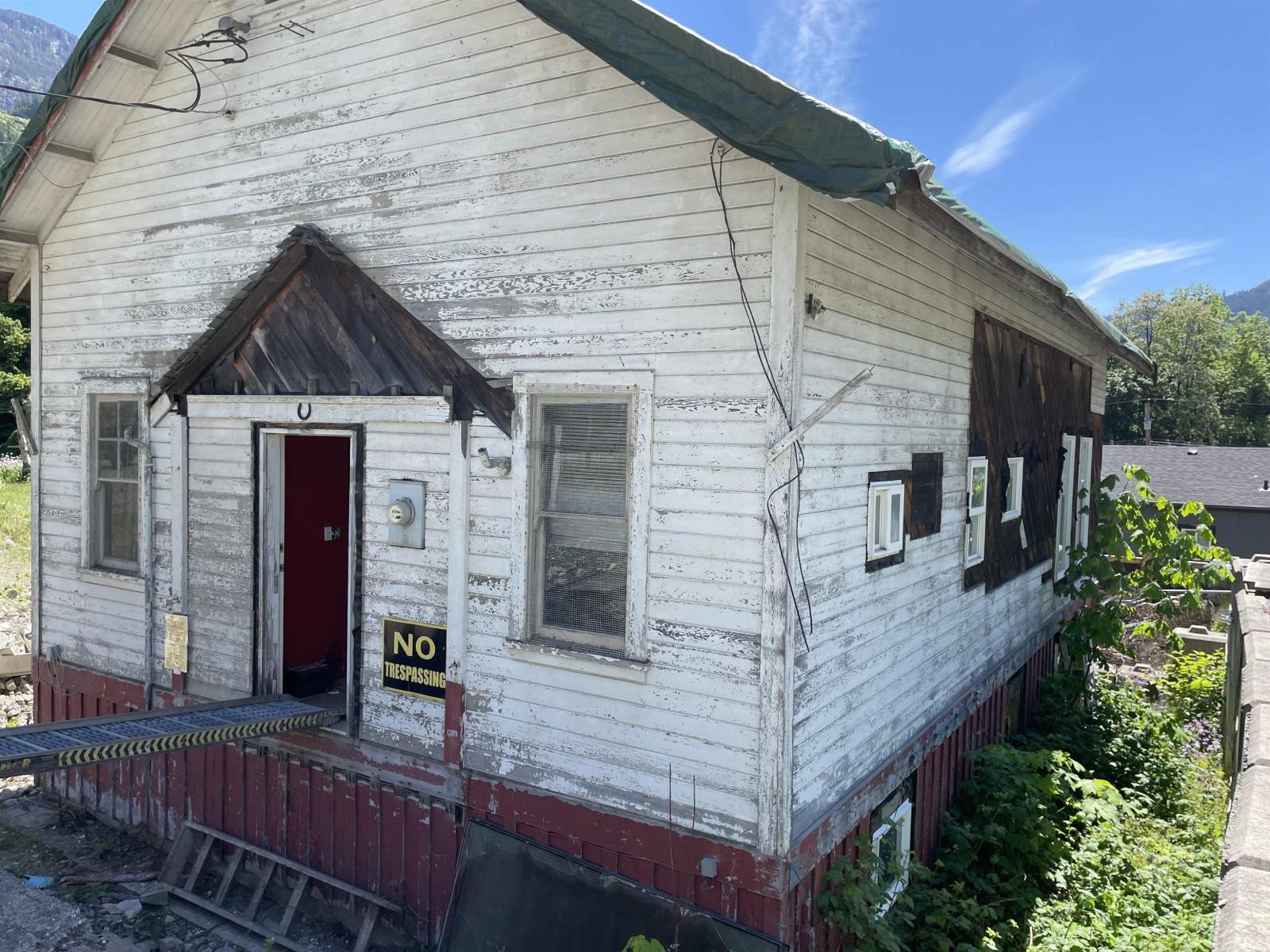 31236 Mary Street, Yale 