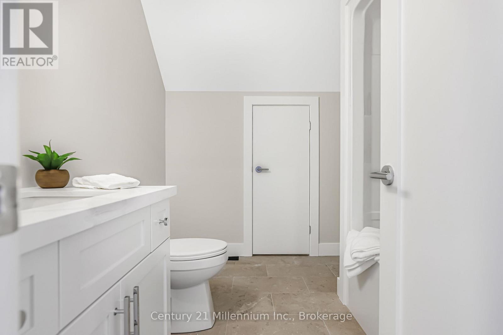 3 Grenville Street N, Saugeen Shores, Ontario  N0H 2L0 - Photo 45 - X12567566