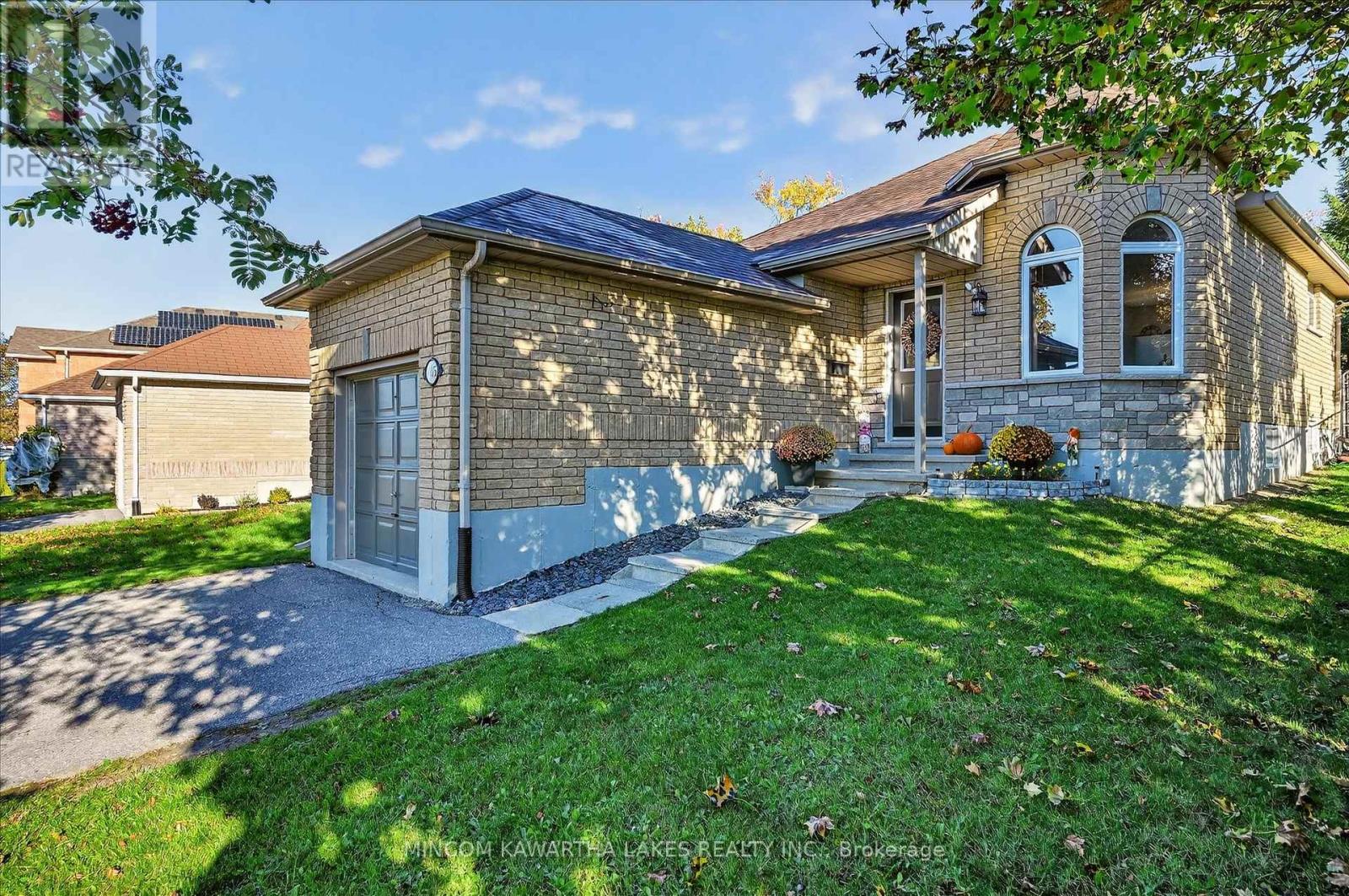 105 Haden Avenue, Peterborough, Ontario  K9H 7P7 - Photo 4 - X12567694