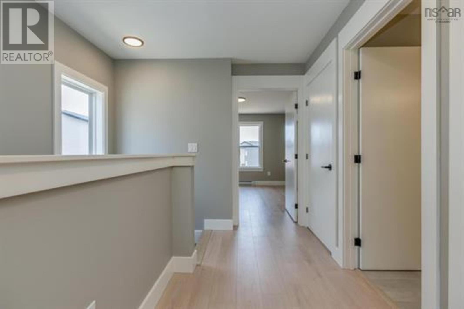 55b Honeygold Drive, Halifax, Nova Scotia  B3R 2H8 - Photo 18 - 202528414