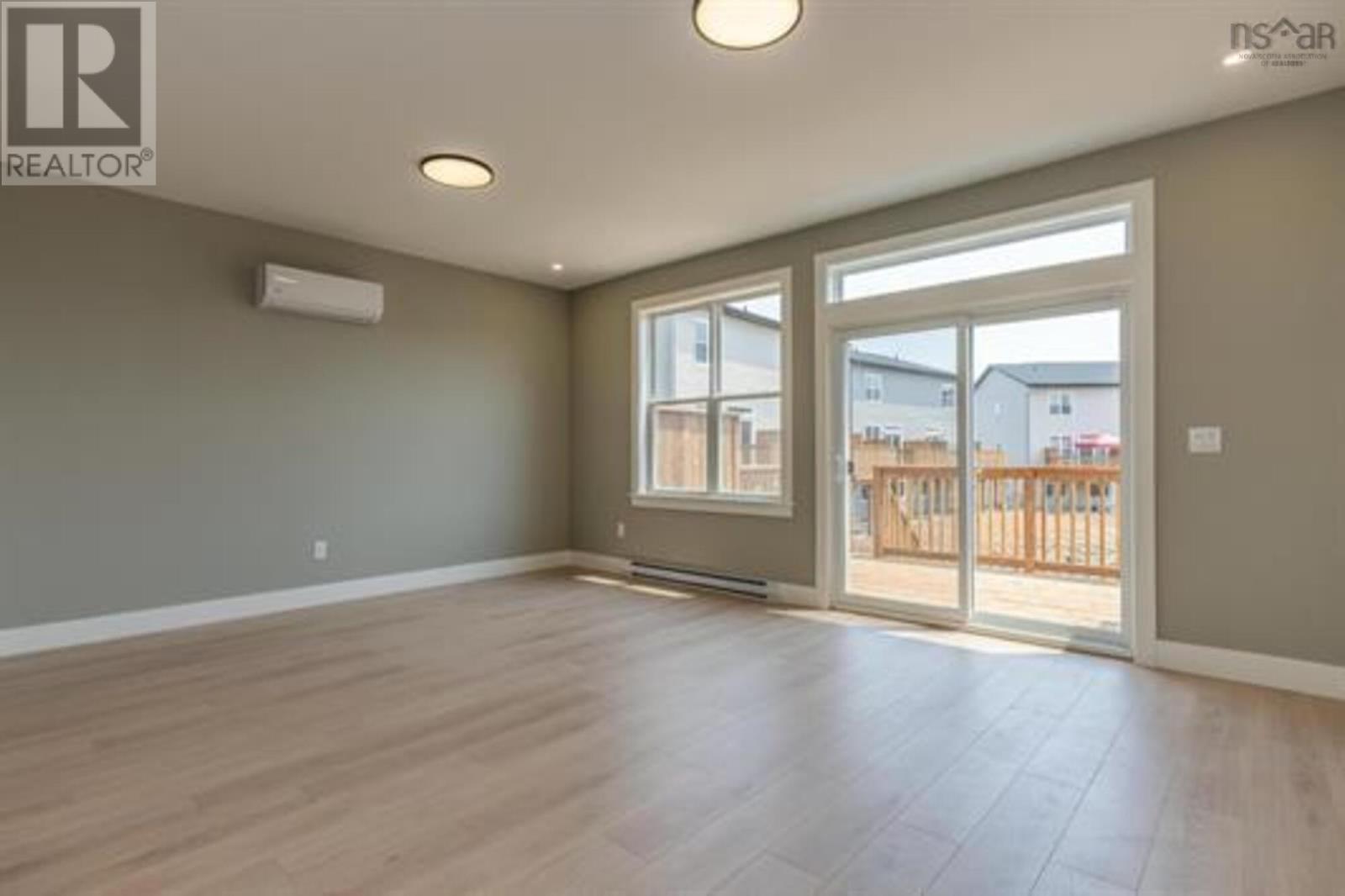 55b Honeygold Drive, Halifax, Nova Scotia  B3R 2H8 - Photo 4 - 202528414