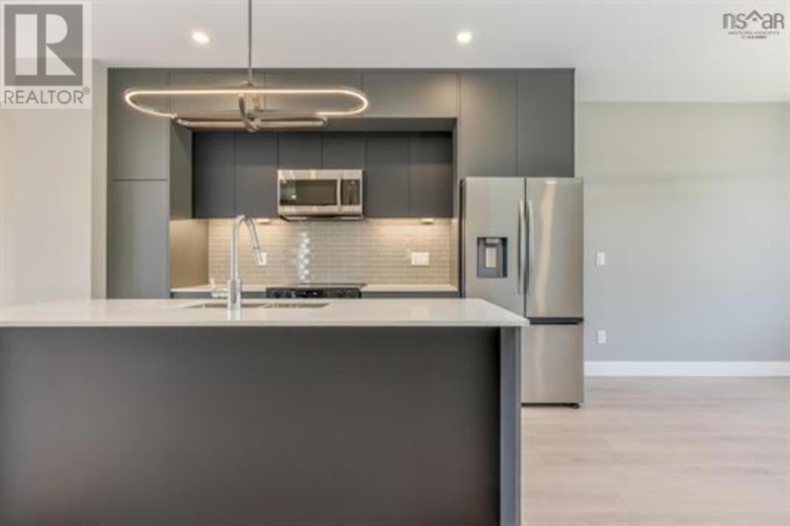 55b Honeygold Drive, Halifax, Nova Scotia  B3R 2H8 - Photo 8 - 202528414