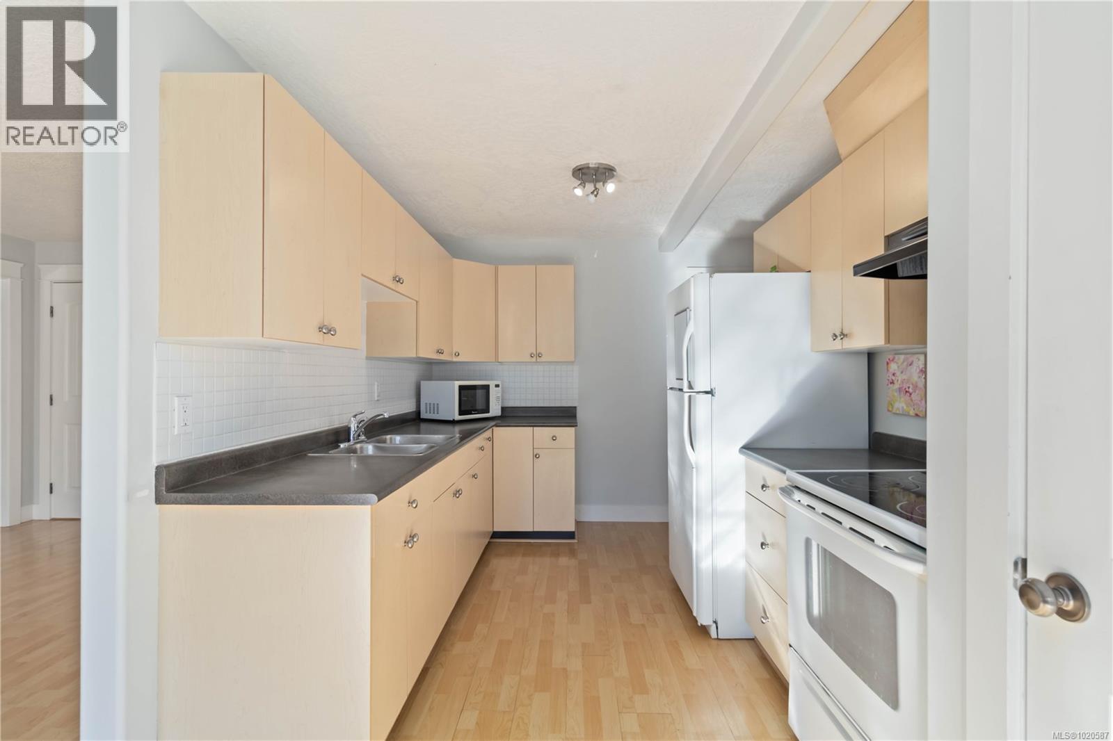 113 Atkins Rd, View Royal, British Columbia  V9B 6V4 - Photo 40 - 1020587