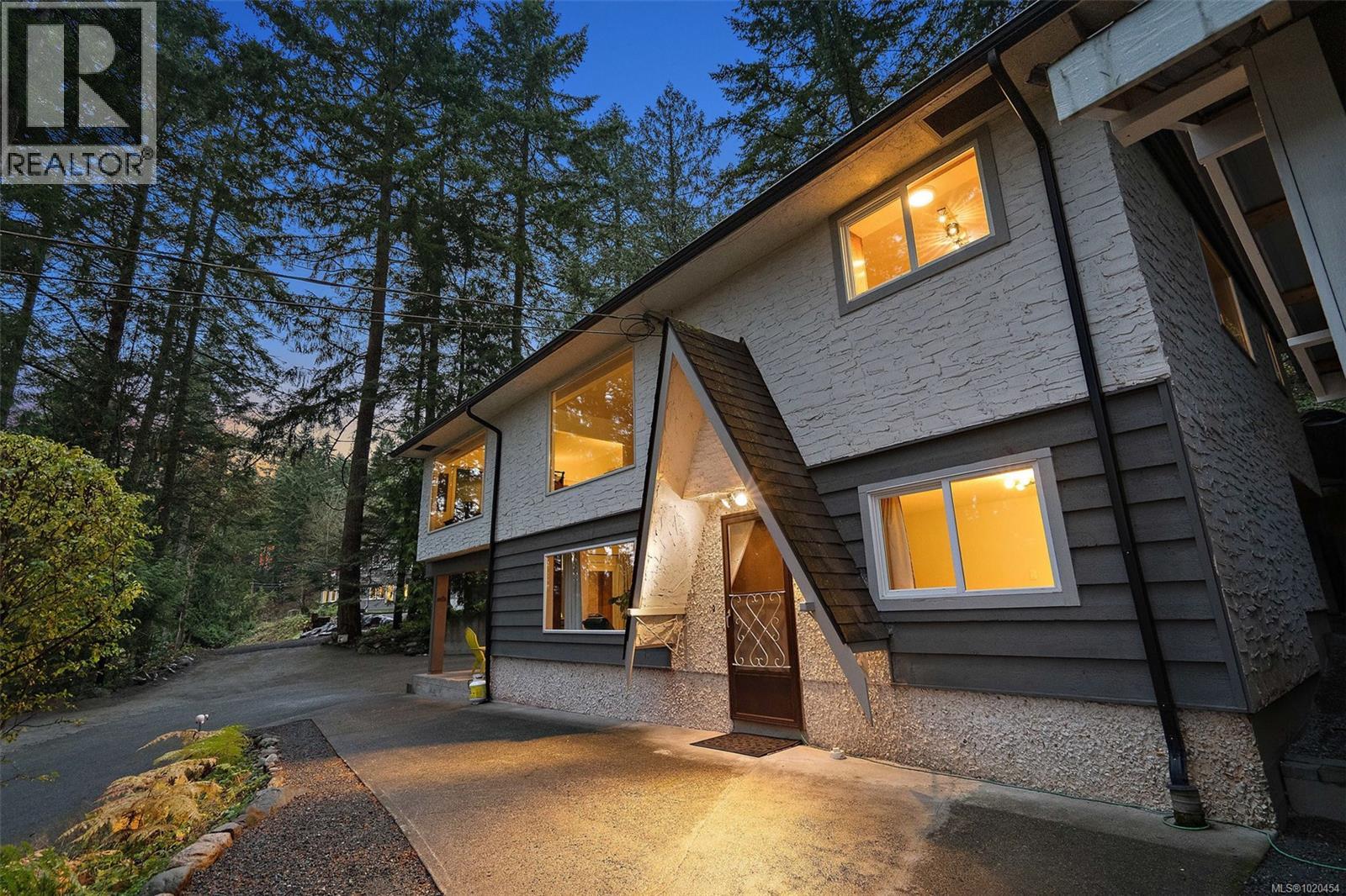 1186 Laurel Rd, North Saanich, British Columbia  V8L 5K8 - Photo 40 - 1020454