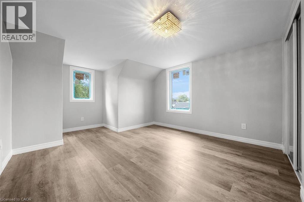 687 Upper James Street, Hamilton, Ontario  L9C 2Z4 - Photo 21 - 40789906