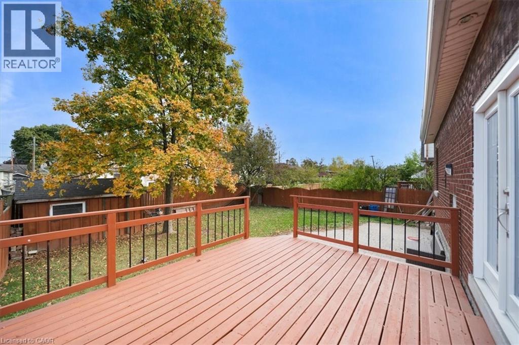 687 Upper James Street, Hamilton, Ontario  L9C 2Z4 - Photo 25 - 40789906