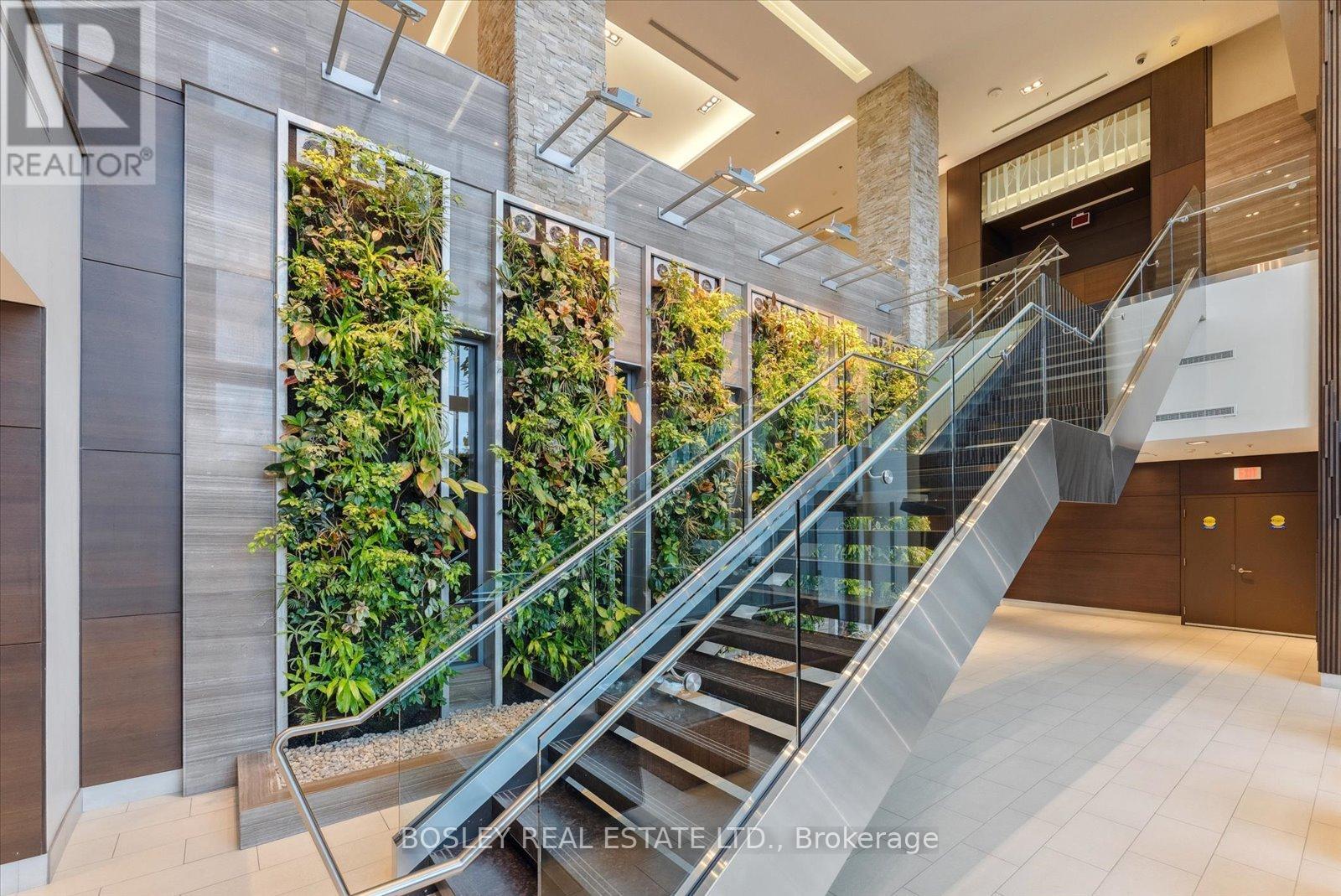 1503 - 35 Brian Peck Crescent, Toronto, Ontario  M4G 0A5 - Photo 37 - C12567558