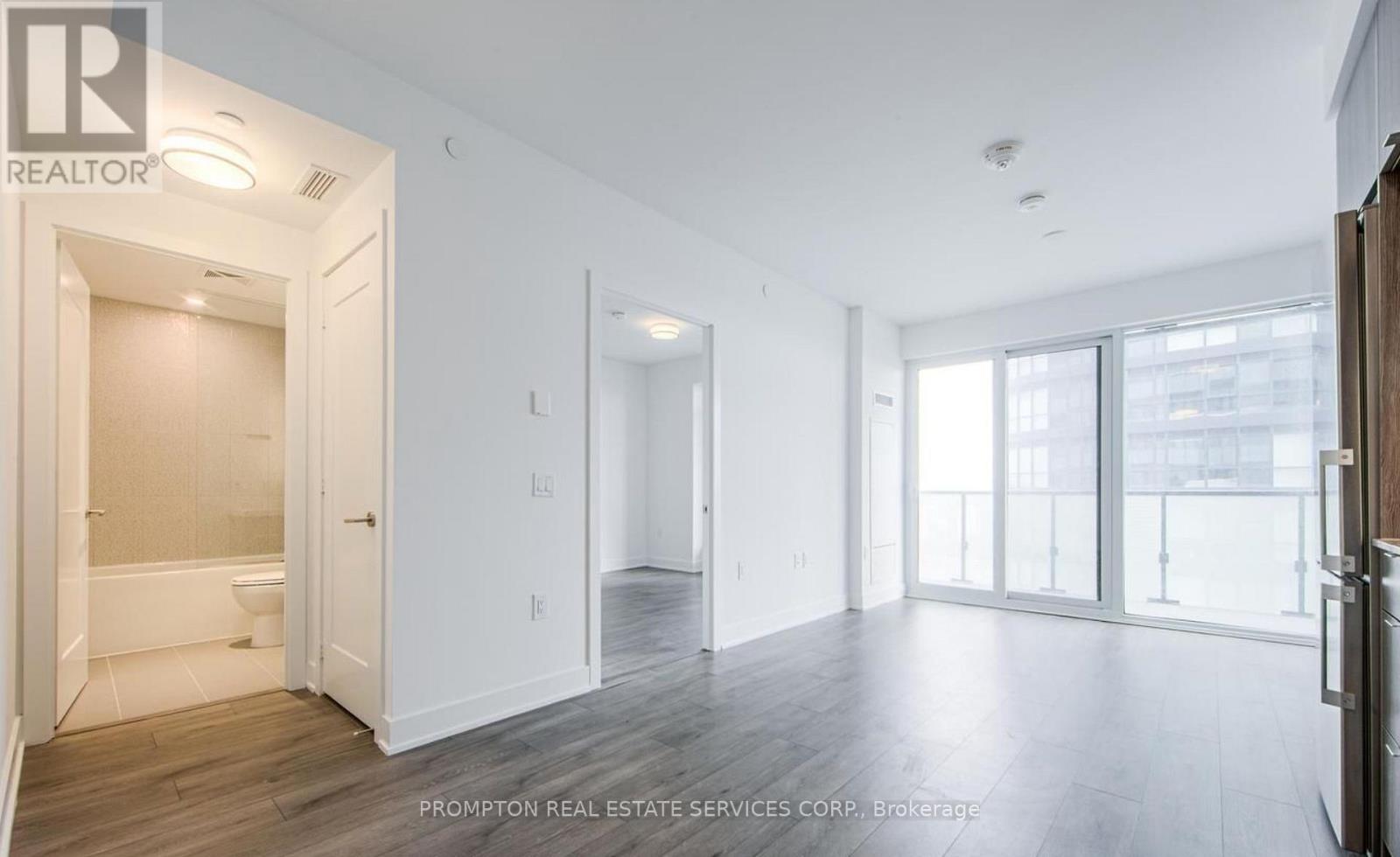 1706 - 575 Bloor Street E, Toronto, Ontario  M4W 0B2 - Photo 4 - C12567622