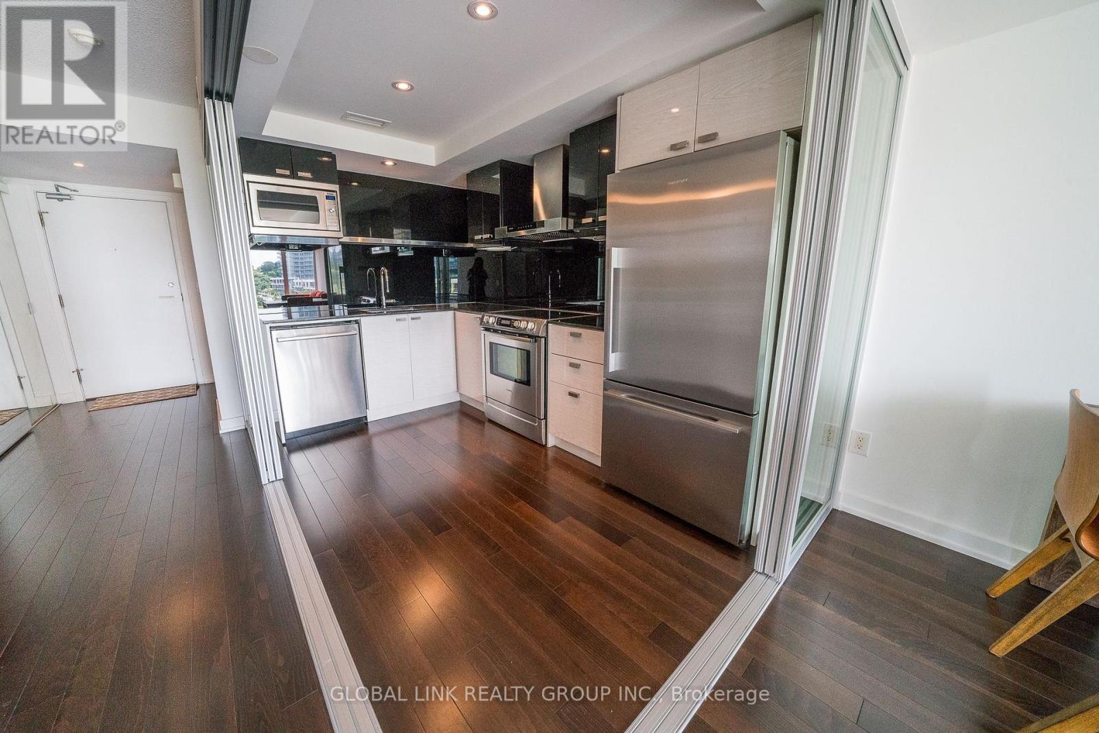 915 - 121 Mcmahon Drive, Toronto, Ontario  M2K 0C1 - Photo 3 - C12567704