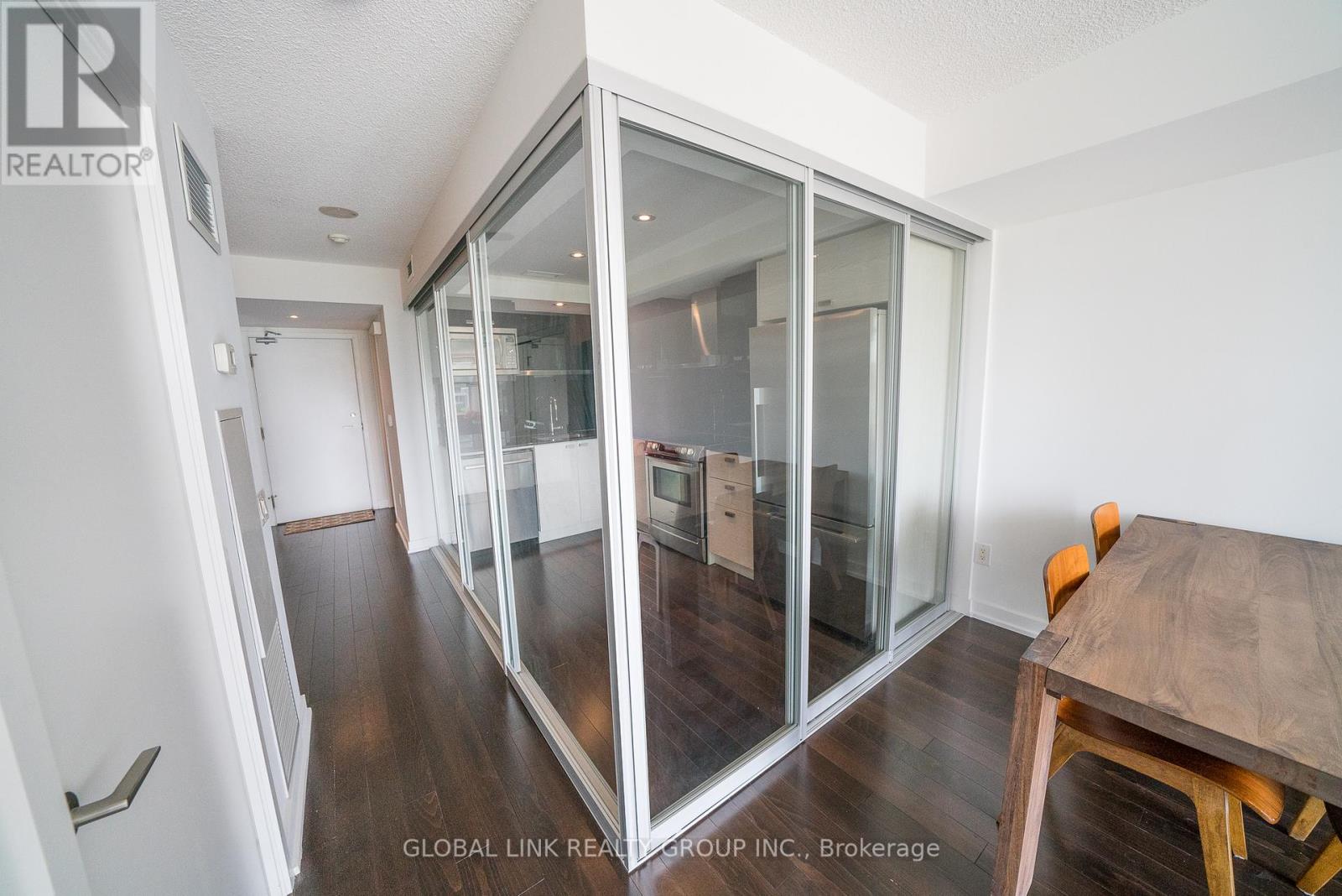 915 - 121 Mcmahon Drive, Toronto, Ontario  M2K 0C1 - Photo 5 - C12567704