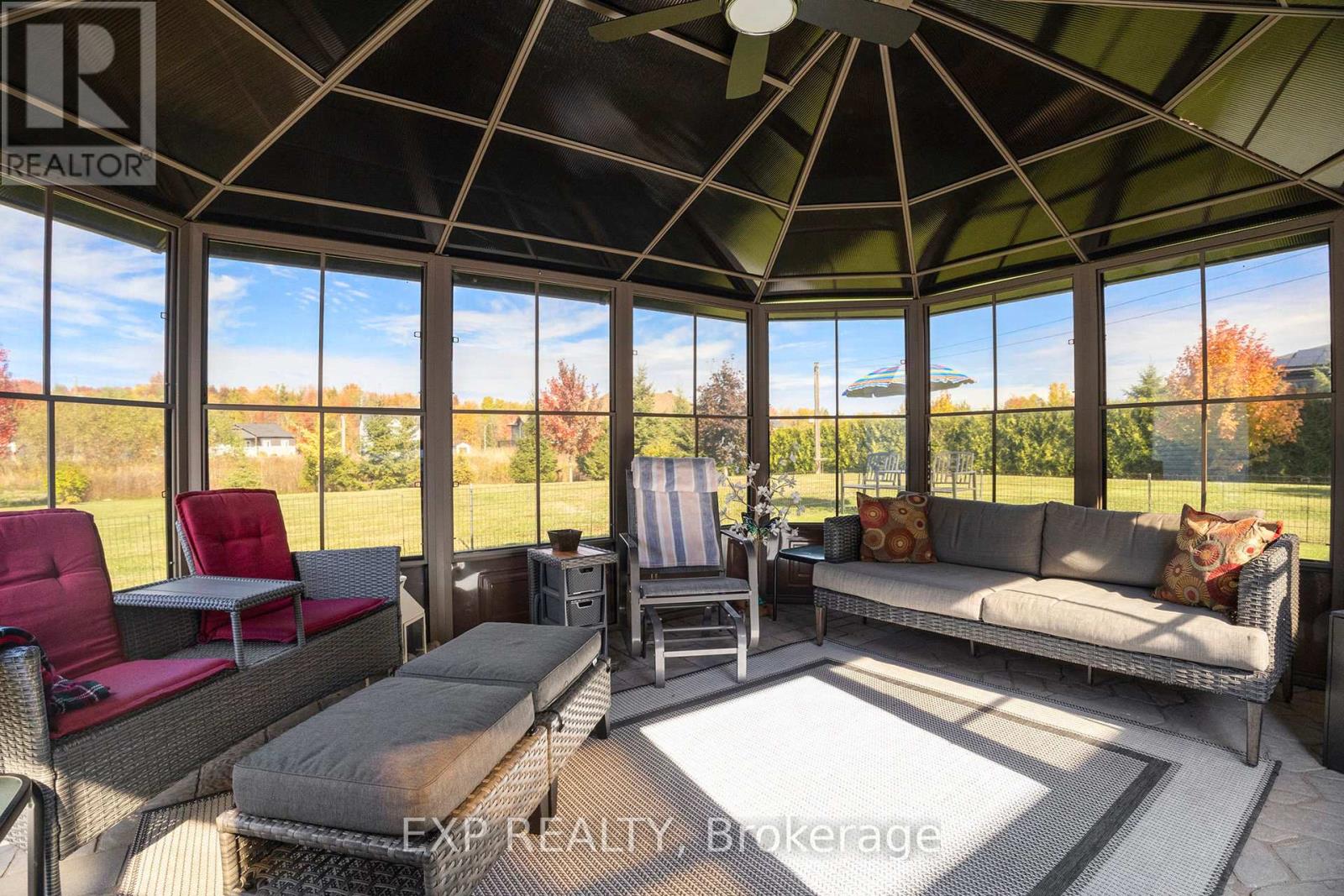 2003 Farisita Drive, Ottawa, Ontario  K0A 3H0 - Photo 35 - X12462674