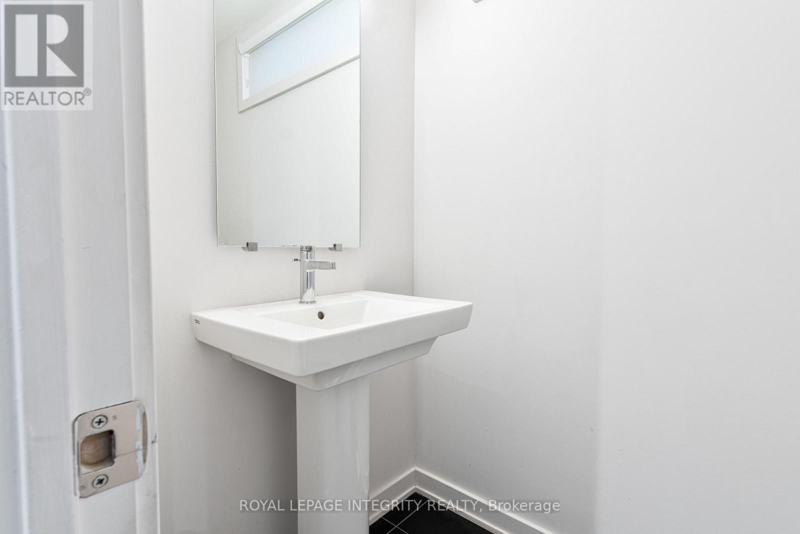 532 Tenor Ridge, Ottawa, Ontario  K4M 0P9 - Photo 11 - X12503316