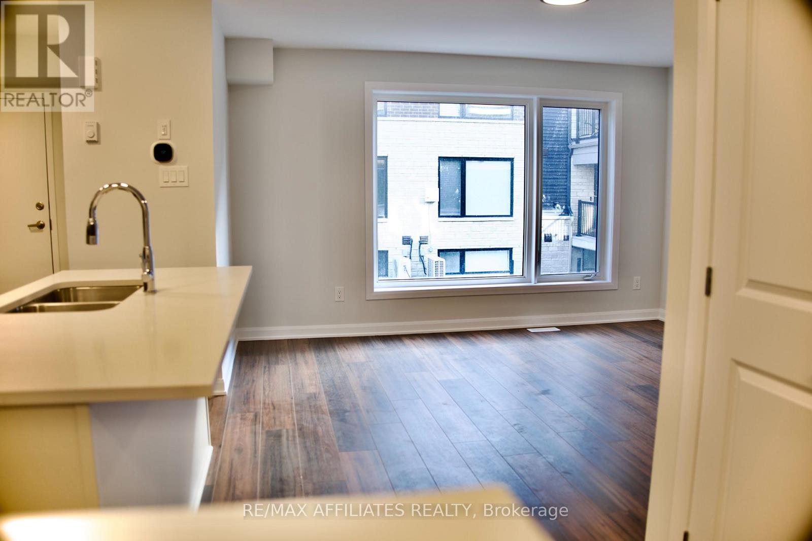 21 - 701 Glenroy Gilbert Drive, Ottawa, Ontario  K2J 5W2 - Photo 11 - X12564728