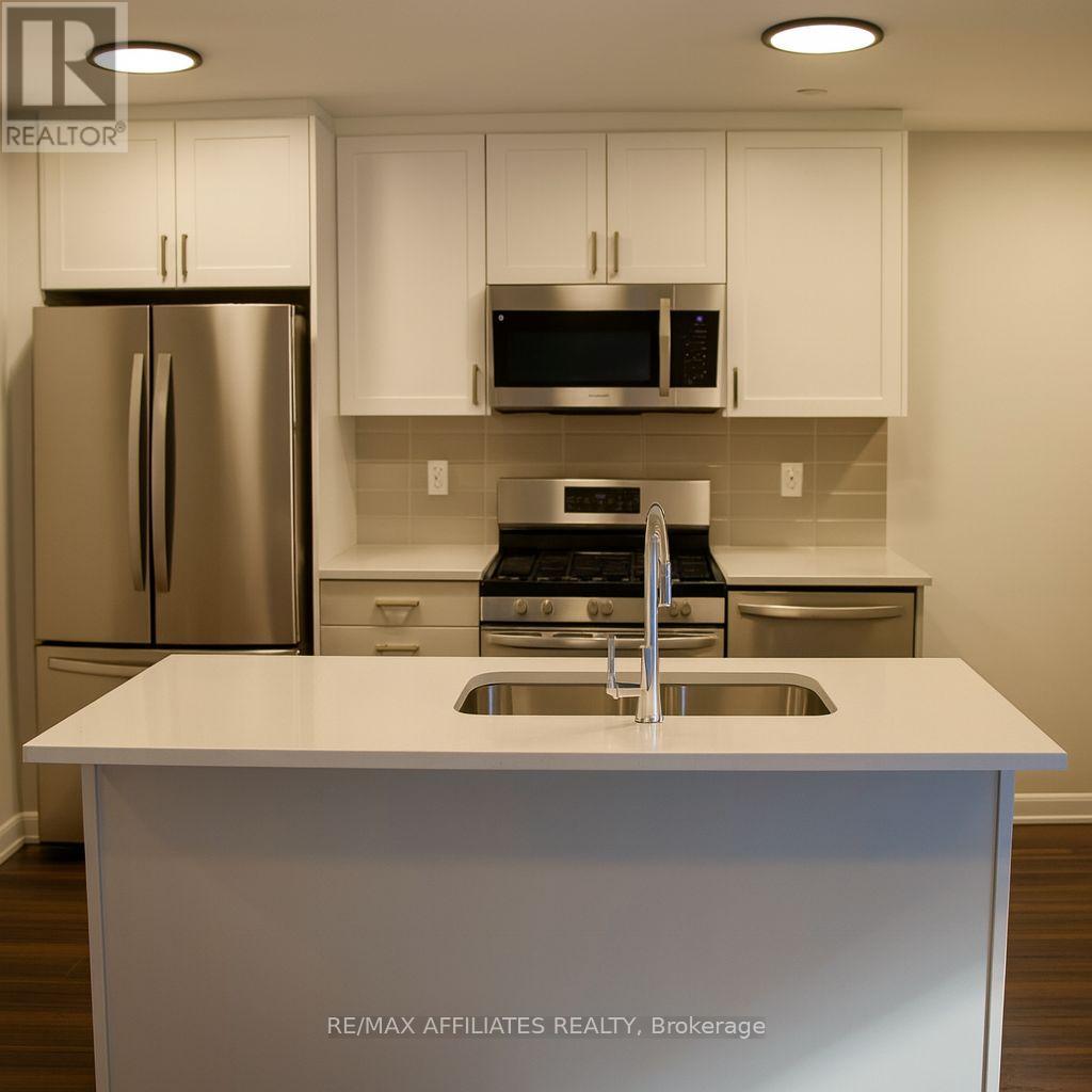 21 - 701 Glenroy Gilbert Drive, Ottawa, Ontario  K2J 5W2 - Photo 4 - X12564728