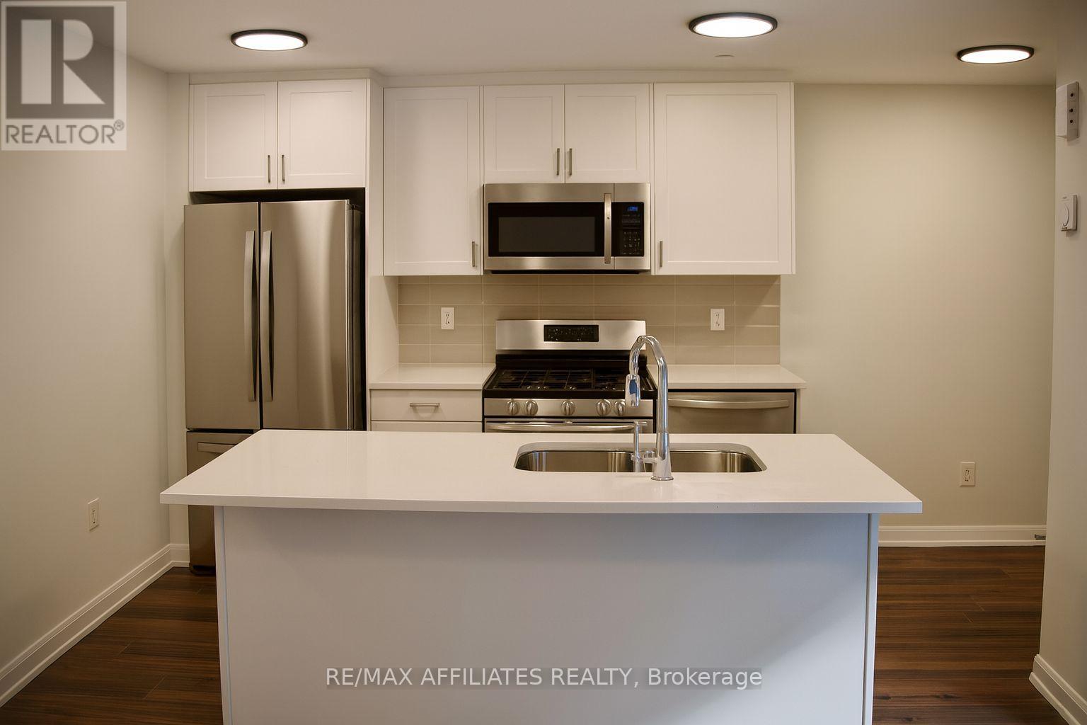 21 - 701 Glenroy Gilbert Drive, Ottawa, Ontario  K2J 5W2 - Photo 8 - X12564728