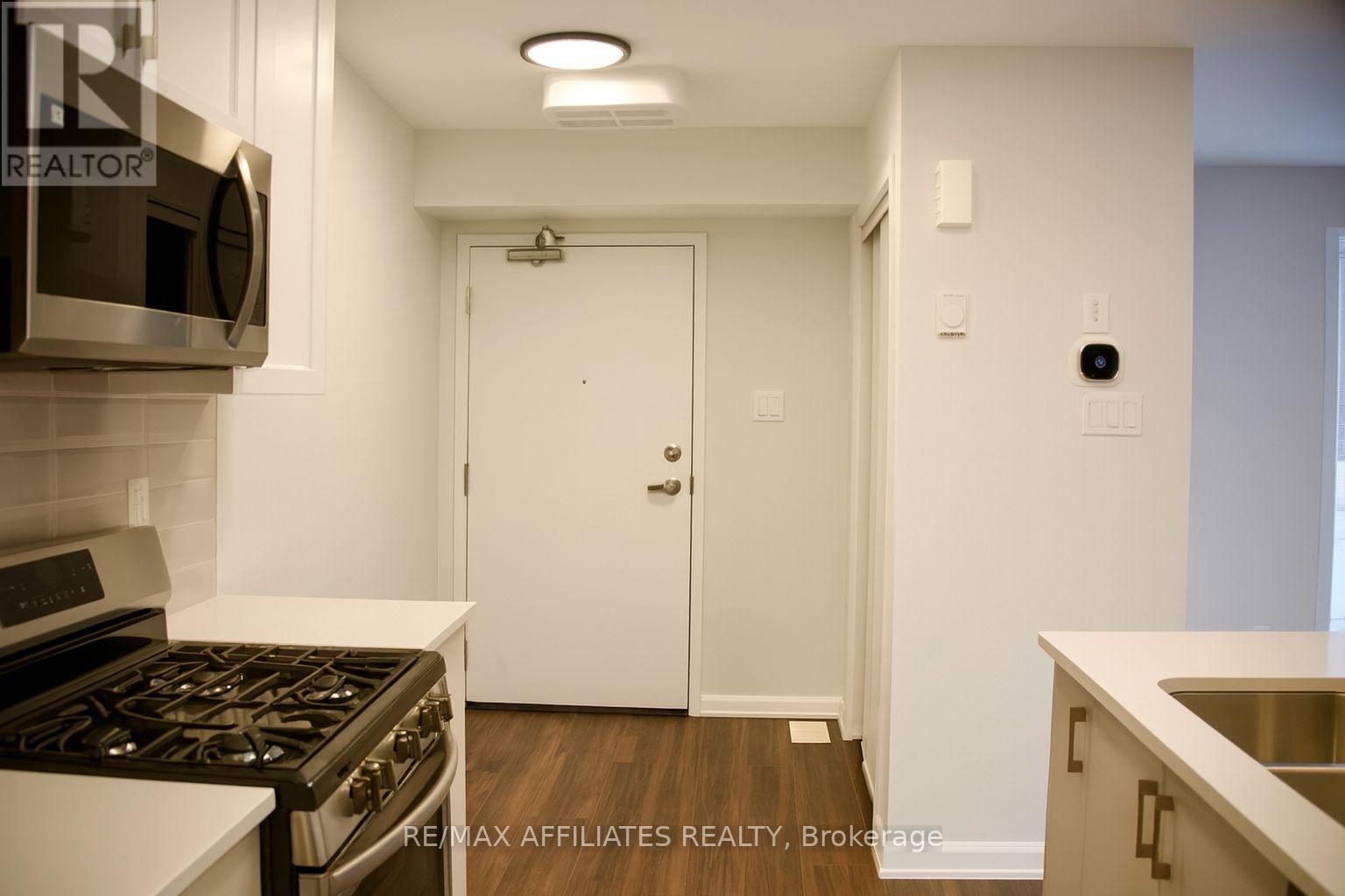 21 - 701 Glenroy Gilbert Drive, Ottawa, Ontario  K2J 5W2 - Photo 2 - X12564728