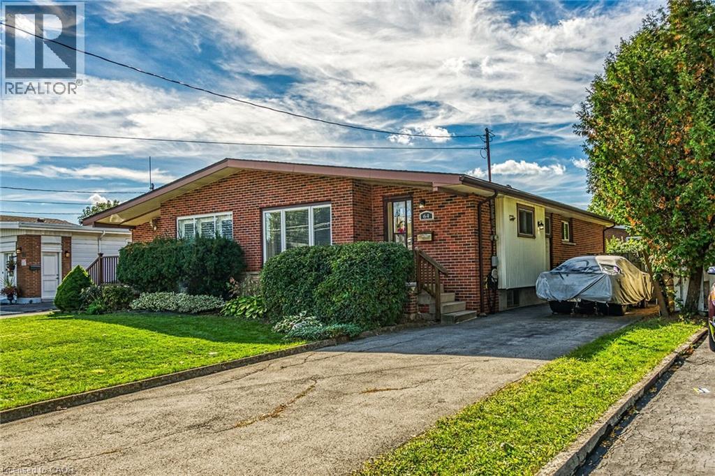 64 LUSCOMBE Street, Hamilton, Ontario
