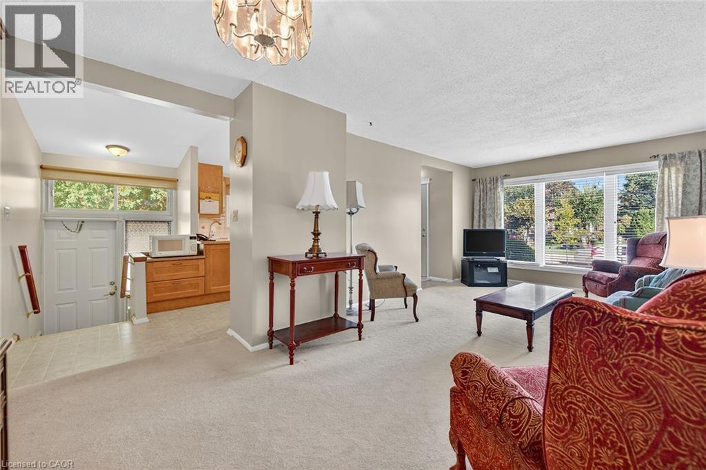 64 Luscombe Street, Hamilton, Ontario  L9A 2J8 - Photo 13 - 40765347