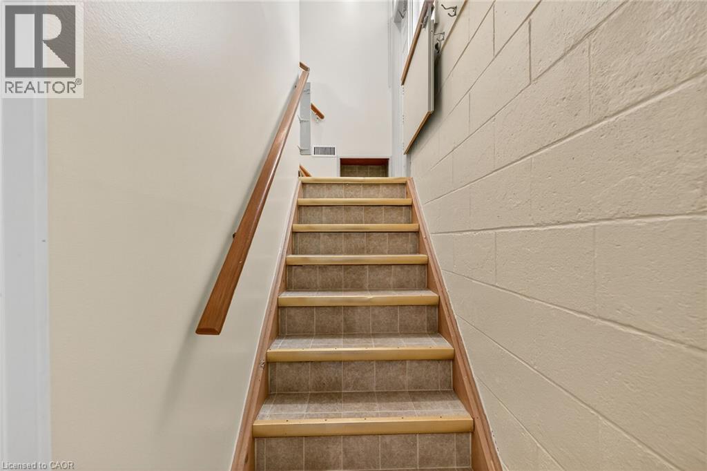 64 Luscombe Street, Hamilton, Ontario  L9A 2J8 - Photo 22 - 40765347