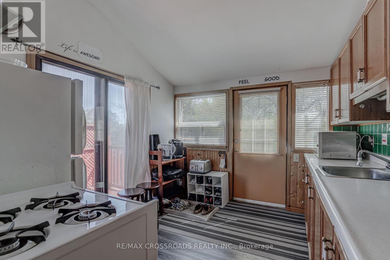 89 Wembley Drive, Toronto, Ontario  M4L 3C9 - Photo 29 - E12567528