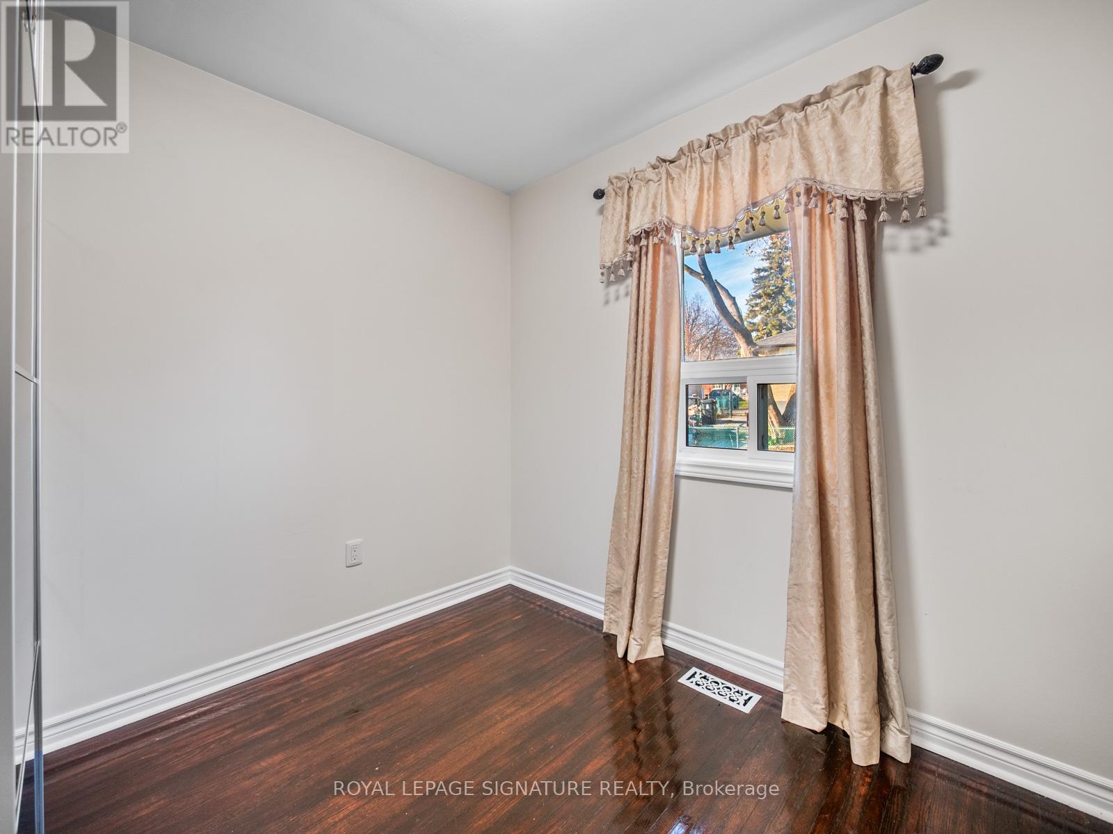 712 Brimorton Drive, Toronto, Ontario  M1G 2R9 - Photo 19 - E12567542