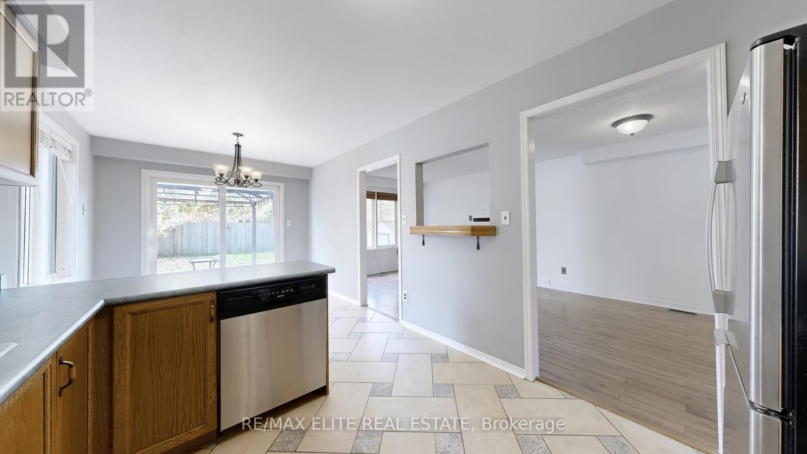 1785 Mcgill Court, Oshawa, Ontario  L1G 8A3 - Photo 14 - E12567594