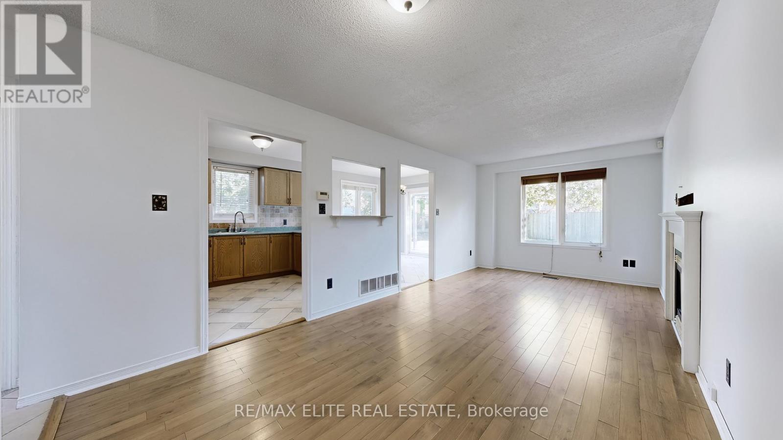 1785 Mcgill Court, Oshawa, Ontario  L1G 8A3 - Photo 5 - E12567594