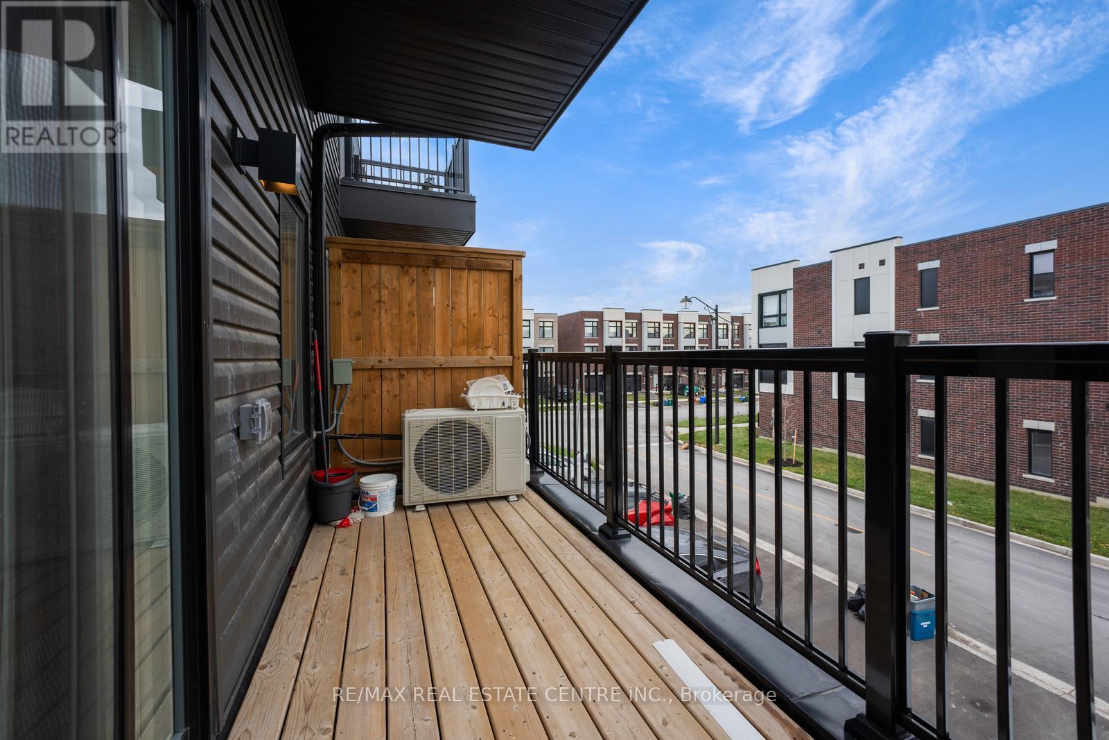 149 Hunt Street, Ajax, Ontario  L1S 7M3 - Photo 14 - E12567666