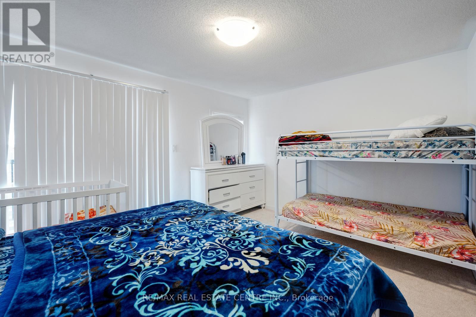 149 Hunt Street, Ajax, Ontario  L1S 7M3 - Photo 20 - E12567666