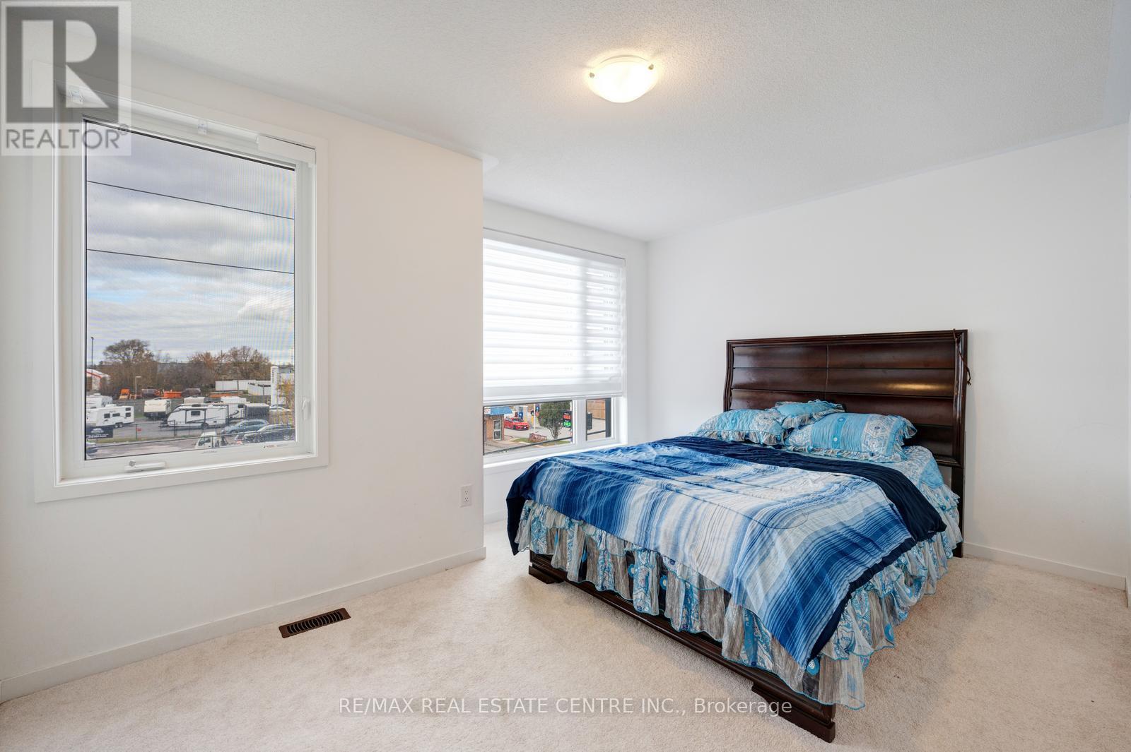 149 Hunt Street, Ajax, Ontario  L1S 7M3 - Photo 24 - E12567666