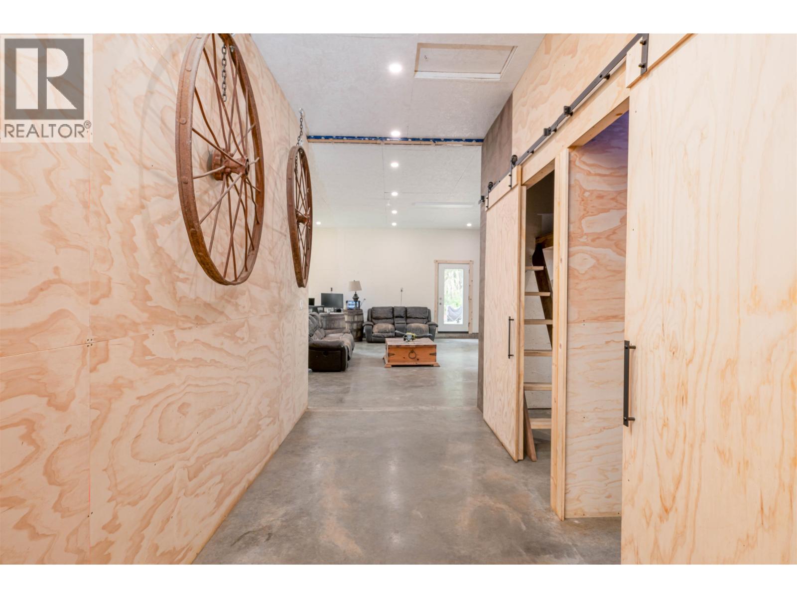 9949 Old Summit Lake Road, Prince George, British Columbia  V2K 5T1 - Photo 21 - R3069290