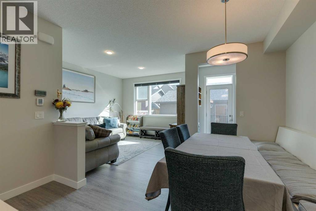 201 Carringvue Way Nw, Calgary, Alberta  T3P 1K6 - Photo 8 - A2259060