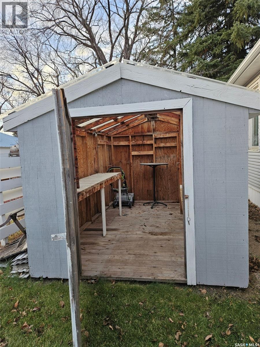 201 Souris Avenue E, Carlyle, Saskatchewan  S0C 0R0 - Photo 22 - SK024512