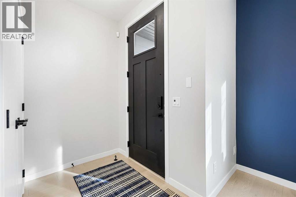 709 Marine Drive Se, Calgary, Alberta  T3M 3A3 - Photo 3 - A2271151