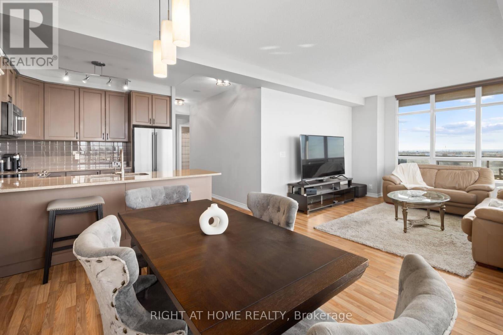 1012 - 9235 Jane Street, Vaughan, Ontario  L6A 0J8 - Photo 15 - N12565306